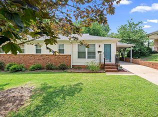 4 Twelve Oaks Ter, Greenville, SC 29615