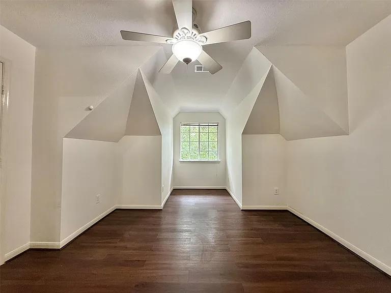 105 S Spiral Vine Cir — Photo 33