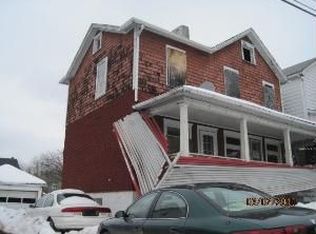 110 Donahoe St, Avella, PA 15312