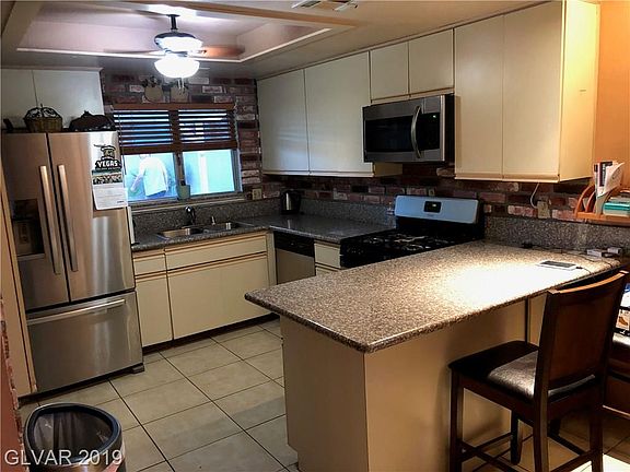 5th image of 3417 Irv Marcus Dr