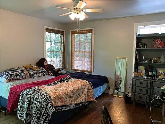 919 W Hickory St — Photo 21
