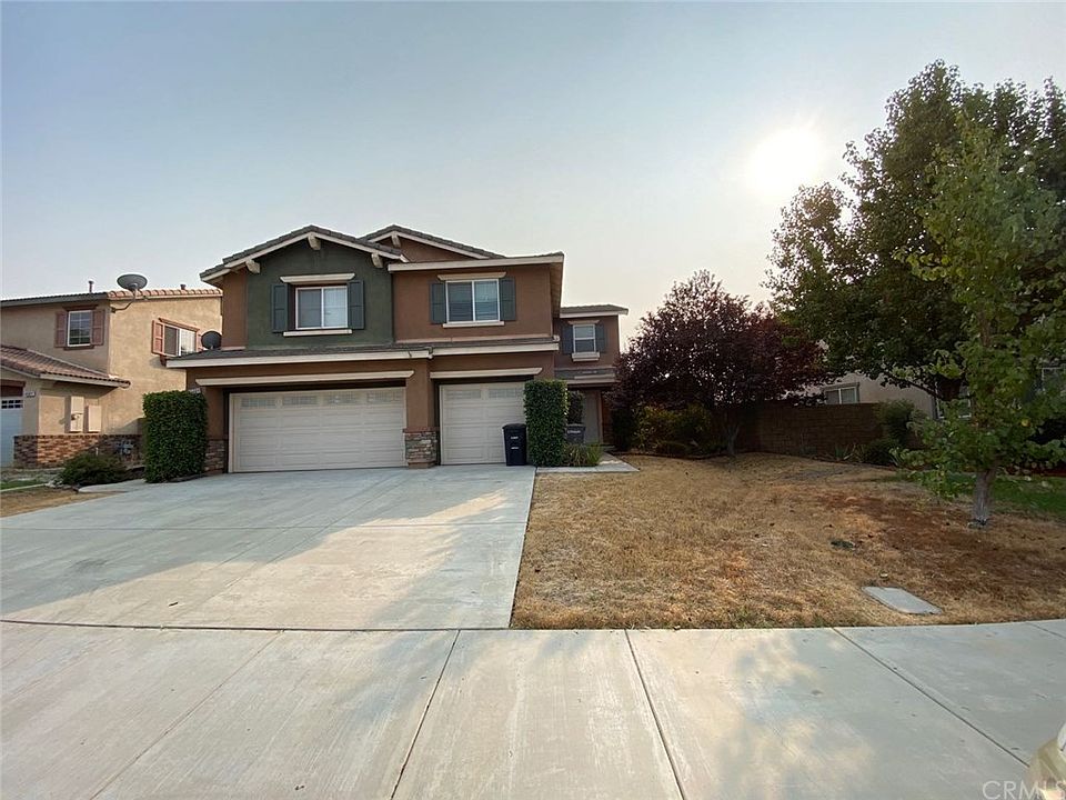 1st image of 45009 Thalia Ln