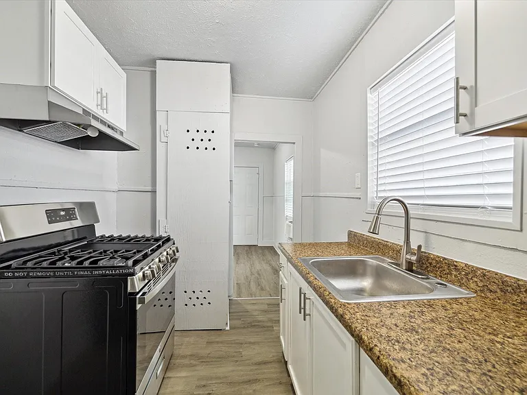 3431 Beulah St — Photo 3