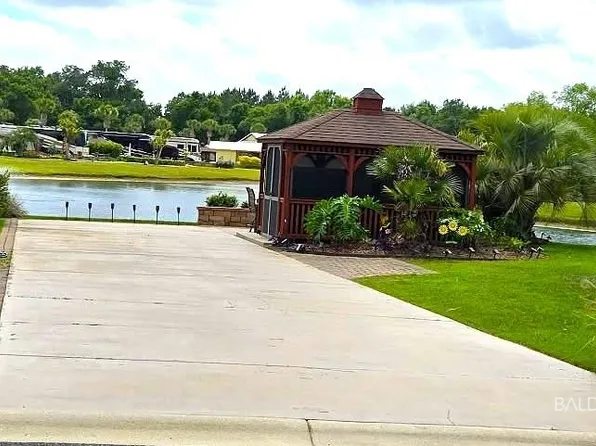 636 Sereno St, Foley, AL 36535