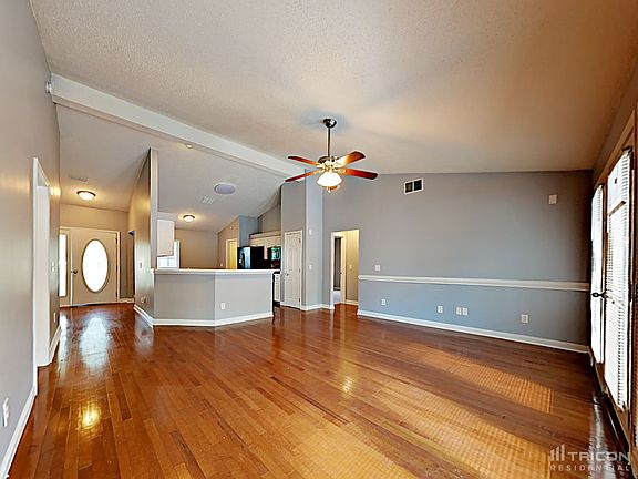 2nd image of 2447 Glade Springs Dr
