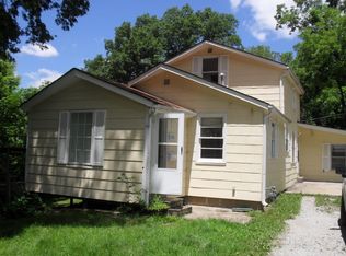 9328 E 14th St S, Independence, MO 64052