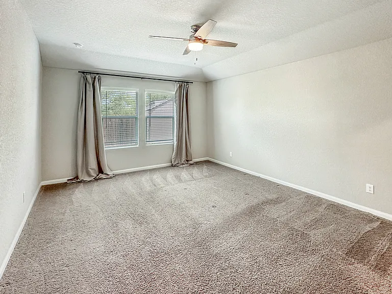 518 Summersweet Rd — Photo 17