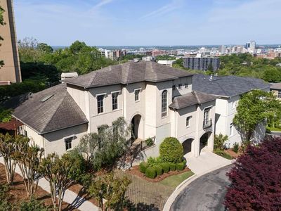 2944 Redmont Park Ln, Birmingham, AL, 35205