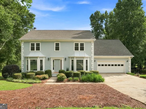 215 Birch Hollow Pl, Roswell, GA 30076
