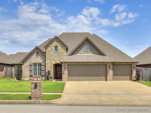 7411 E 83rd St N, Owasso, OK 74055