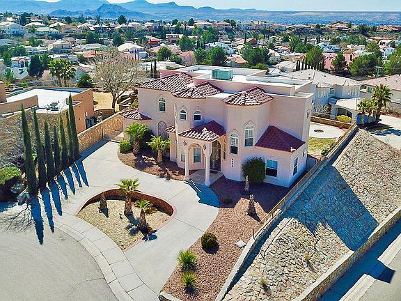 2nd image of 6476 Calle Del Sol Dr