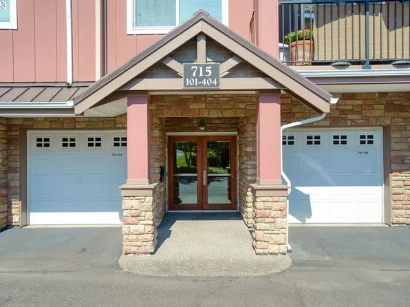 715 NW Falling Waters Ln Unit 404, Portland, OR 97229