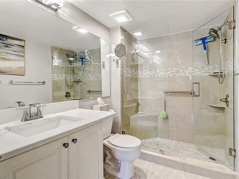 1190 Wildwood Lakes Blvd #306 — Photo 14