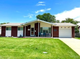 32 Cornell Cir, Pueblo, CO 81005