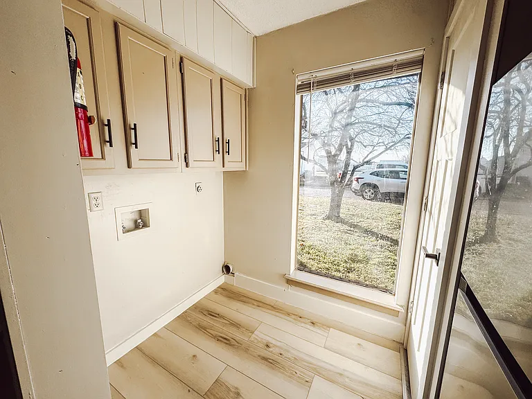 500 North Cline Rd Apartments — Photo 17