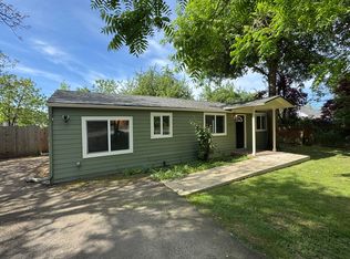 3004 Kinney Loop, Eugene, OR 97408