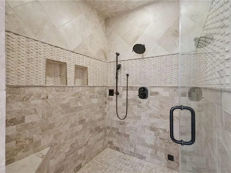 374 Clifton Rd NE — Photo 23