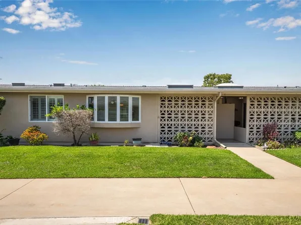13350 Saint Andrews Dr #68E-M12, Seal Beach, CA 90740