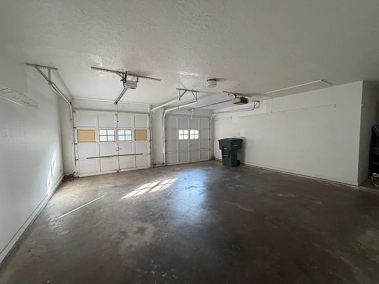 3404 Live Oak Dr — Photo 22