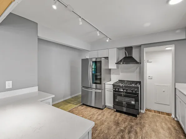 518 Idaho Ave E, Saint Paul, MN 55130