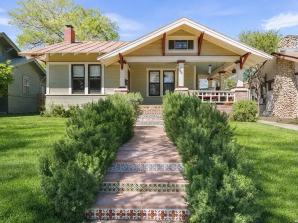 821 W CRAIG PL, San Antonio, TX 78212