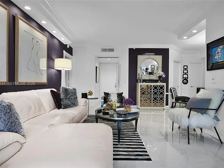 4775 Collins Ave #1806 — Photo 35