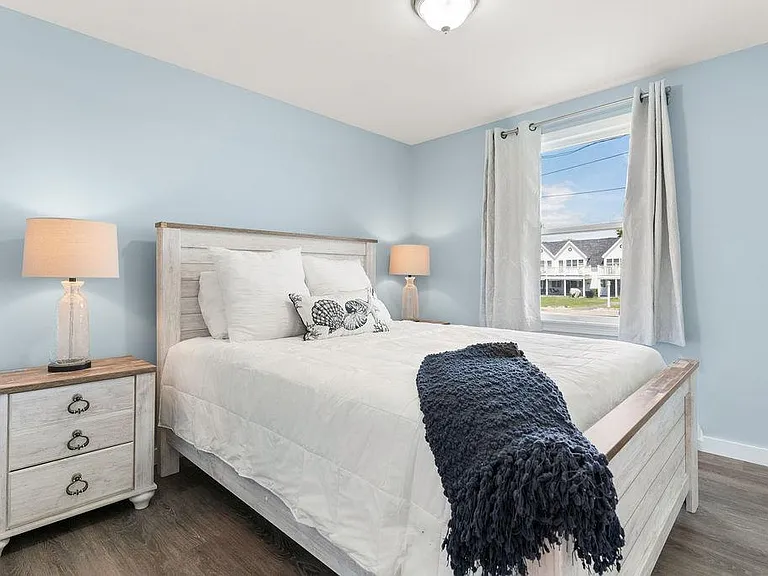 911 Ocean Blvd #6 — Photo 9