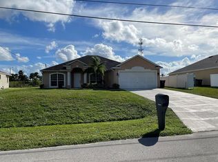 380 SW Ridgecrest Dr, Port Saint Lucie, FL 34953