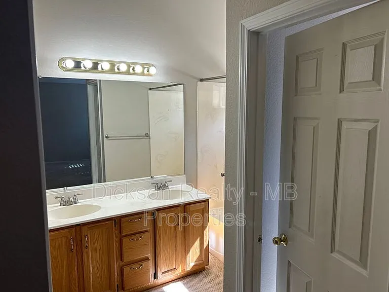 3470 Socrates Dr — Photo 9