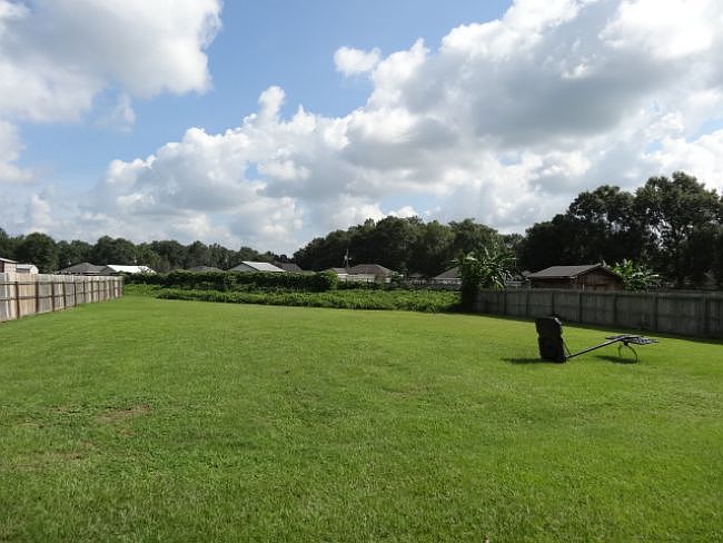 2nd image of 10700 Southern Ln