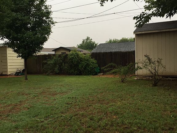 5th image of 1803 Corsicana St