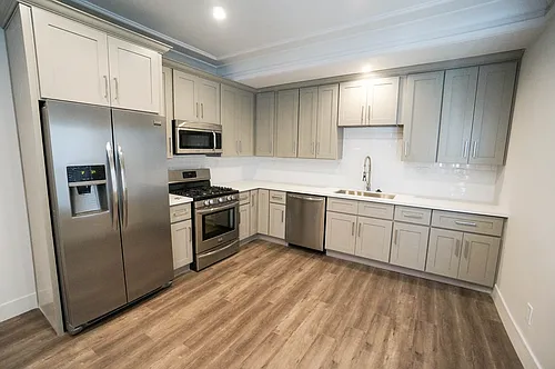 3527 Venice Blvd #3527 Photo 1
