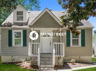 832 Beecher St, Louisville, KY 40215