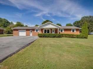 3713 Bluefield Dr, Johnson City, TN 37601