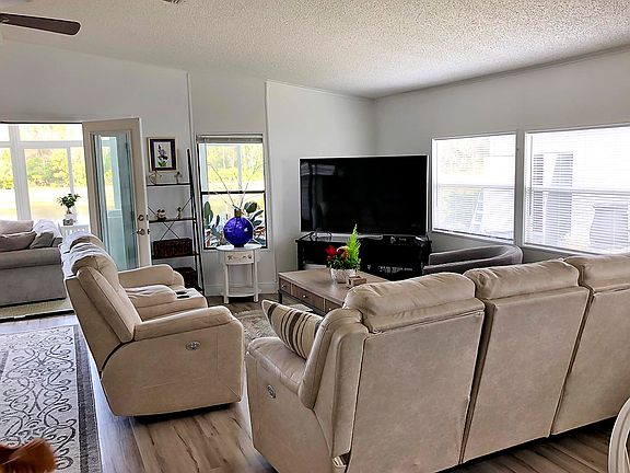 3rd image of 2137 Pebble Beach Blvd #692