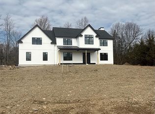 493 Union Corners Rd, Florida, NY 10921