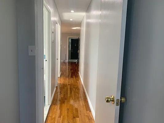 Rented by Spot Real Estate | media 8