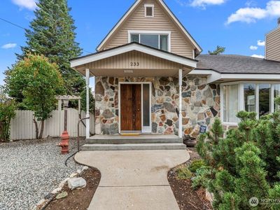 233 W Gibson Avenue, Chelan, WA, 98816
