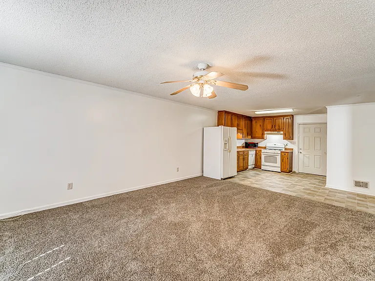 4355 E Paulding Dr — Photo 11