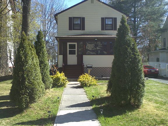 2nd image of 221 W 4th Ave