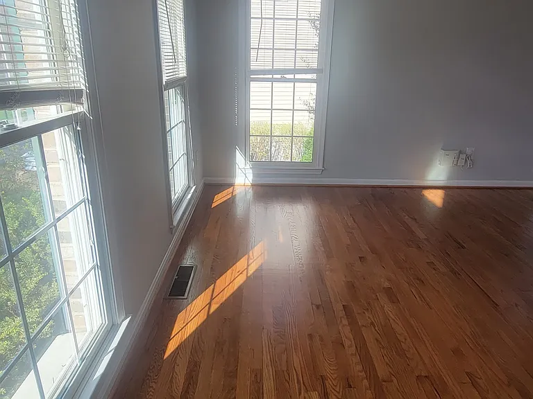 15141 Windy Hollow Cir — Photo 9