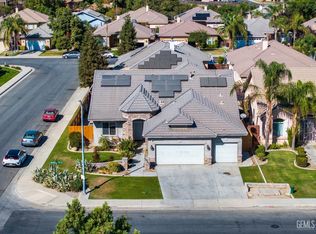 2714 Paradise Point Pl, Bakersfield, CA 93313