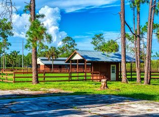 170 25th Ave NW, Naples, FL 34120