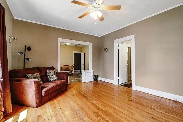 2 bed, $1,240 — Photo 3