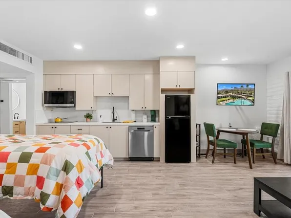73850 Fairway Dr Unit 115, Palm Desert, CA 92260
