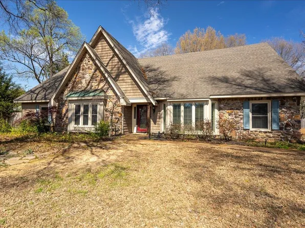 2952 Holly Heath Cv, Germantown, TN 38138