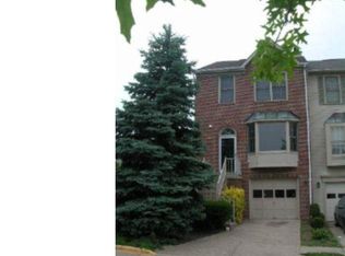 7734 Black Horse Ct, Manassas, VA 20109