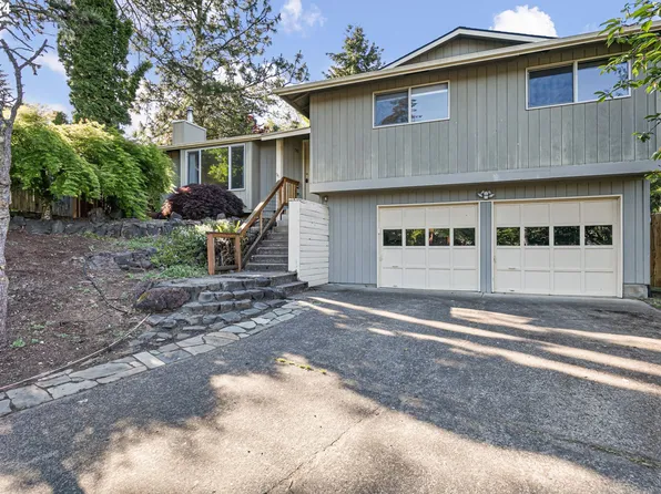 35 McDonald Ct, Eugene, OR 97405