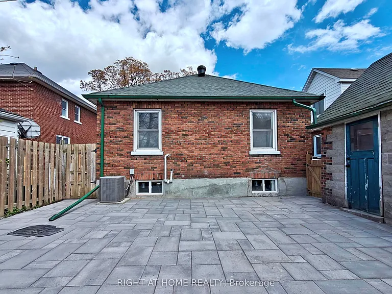 92 Cadillac Ave S #BASEMENT — Photo 16