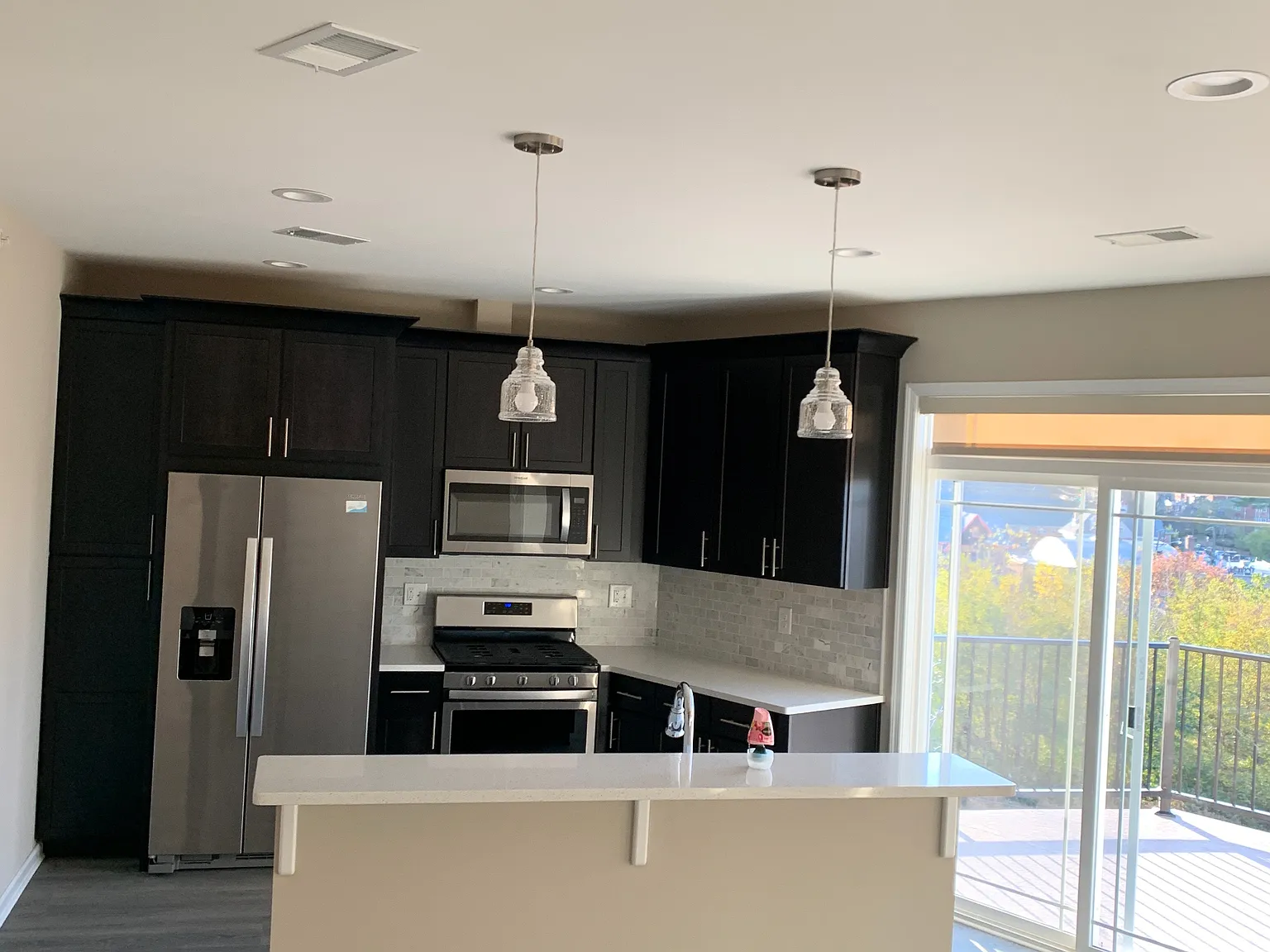 2 bed, 1483 sqft, $2,795 — Photo 3